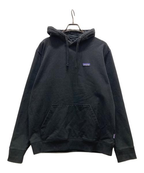 Patagonia（パタゴニア）Patagonia (パタゴニア) P-6 LABEL UPRISAL HOODY/ロゴパーカー ブラック サイズ:Lの古着・服飾アイテム