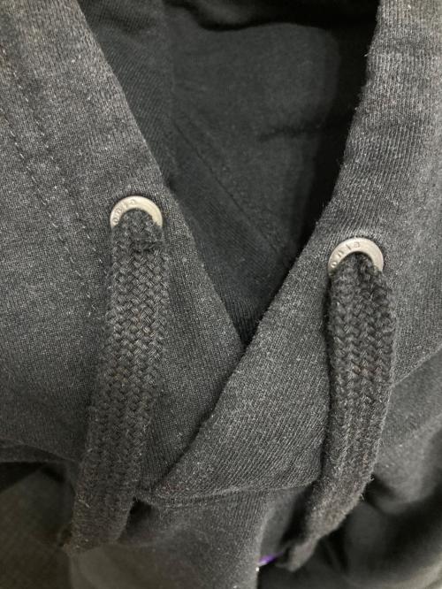 Patagonia（パタゴニア）Patagonia (パタゴニア) P-6 LABEL UPRISAL HOODY/ロゴパーカー ブラック サイズ:Lの古着・服飾アイテム