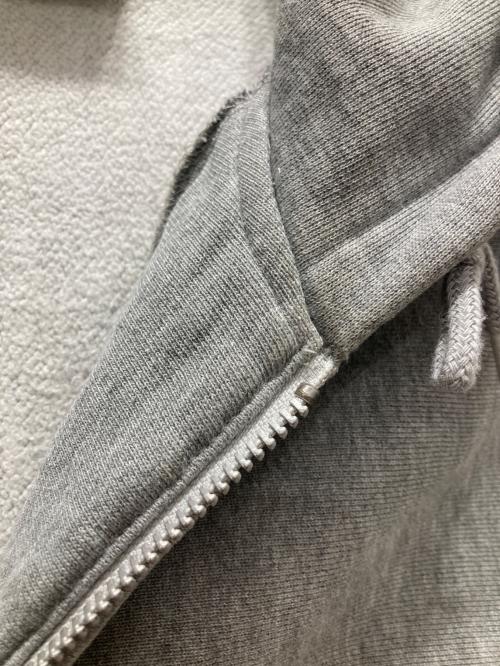 CarHartt（カーハート）CarHartt (カーハート) Midweight Hooded Zip Swea グレー サイズ:Lの古着・服飾アイテム