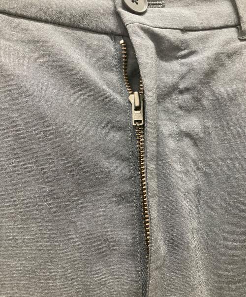 STEVEN ALAN（スティーブンアラン）STEVEN ALAN (スティーブンアラン) RENULNN アウト ワンプリーツ スラックス グレー サイズ:Sの古着・服飾アイテム