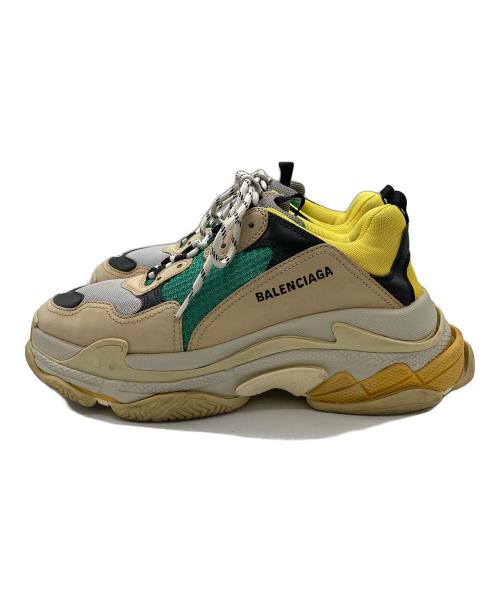 BALENCIAGA（バレンシアガ）BALENCIAGA (バレンシアガ) triple S/トリプルS ベージュ サイズ:27.5の古着・服飾アイテム