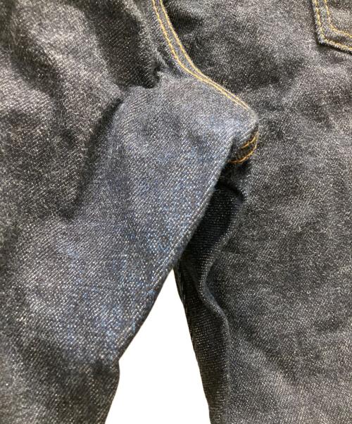 MOMOTARO JEANS（桃太郎ジーンズ）MOMOTARO JEANS (桃太郎ジーンズ) 出陣スリムストレートデニム ネイビー サイズ:Lの古着・服飾アイテム