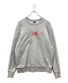 DIESEL（ディーゼル）の古着「テープロゴ プリントスウェット」｜グレー