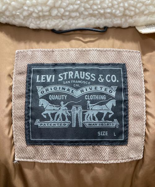 LEVI'S（リーバイス）LEVI'S (リーバイス) ダウンジャケット ブラウン サイズ:Lの古着・服飾アイテム