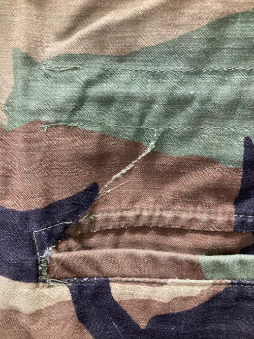 USED（ユーズド）USED (ユーズド) カモ柄ミリタリーコート カーキ サイズ:Sの古着・服飾アイテム