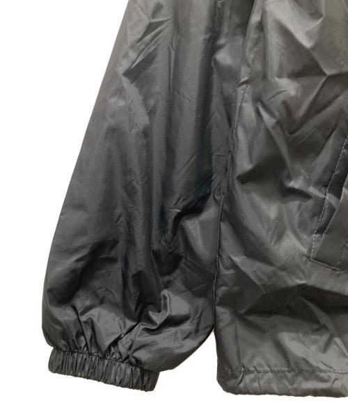 CDG（シーディージー）CDG (シーディージー) pokemon (ポケモン) ロゴ・ピカチュウプリント コーチジャケット ブラック サイズ:Sの古着・服飾アイテム