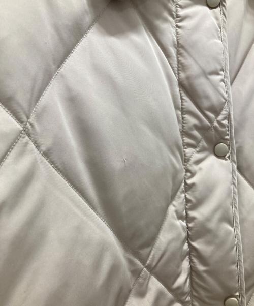 willfully（ウィルフリー）willfully (ウィルフリー) ダウンジャケット ベージュ サイズ:Fの古着・服飾アイテム