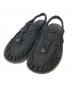 KEEN（キーン）の古着「UNEEK」｜ブラック