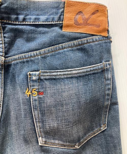 45rpm（45アールピーエム）45rpm (45アールピーエム) 45R刺繍セルビッチデニムパンツ インディゴ サイズ:W26の古着・服飾アイテム