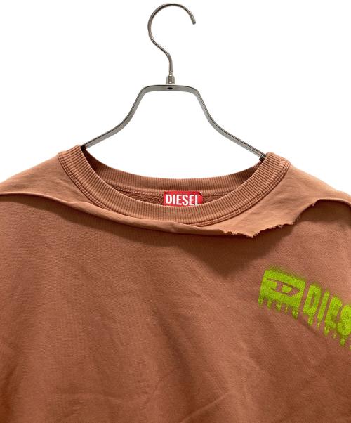 DIESEL（ディーゼル）DIESEL (ディーゼル) ロゴプリントスウェット/S-BOXT-DBL ベージュ サイズ:Mの古着・服飾アイテム
