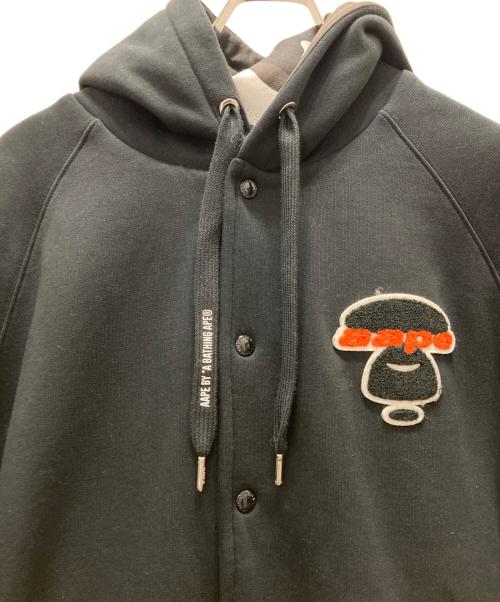 Aape BY A BATHING APE（エーエイプ バイ アベイシングエイプ）Aape BY A BATHING APE (エーエイプ バイ アベイシングエイプ) REVERSIBLE BUTTON HOODIE ブラック サイズ:XLの古着・服飾アイテム