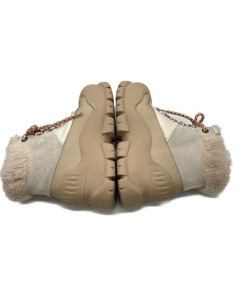 UGG（アグ）UGG (アグ) アディロームハイカー ベージュ サイズ:23の古着・服飾アイテム