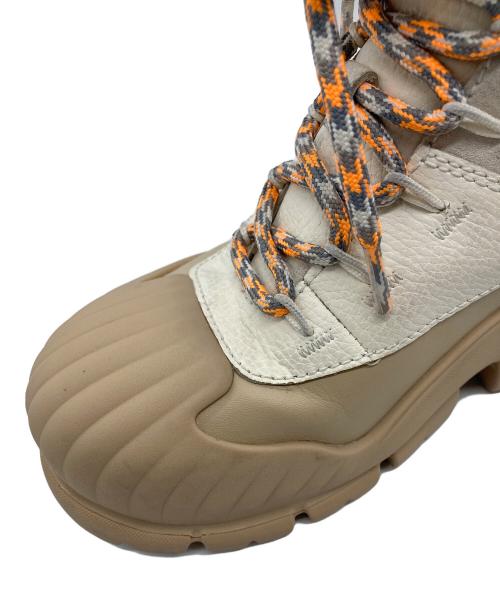 UGG（アグ）UGG (アグ) アディロームハイカー ベージュ サイズ:23の古着・服飾アイテム