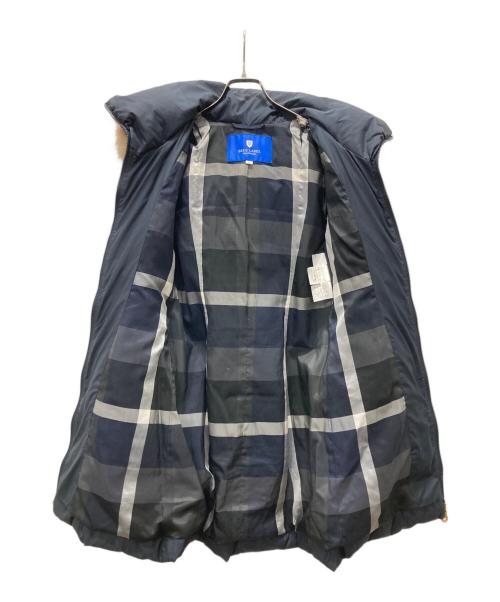 BLUE LABEL CRESTBRIDGE（ブルーレーベルクレストブリッジ）BLUE LABEL CRESTBRIDGE (ブルーレーベルクレストブリッジ) ダウンコート ネイビー サイズ:36の古着・服飾アイテム
