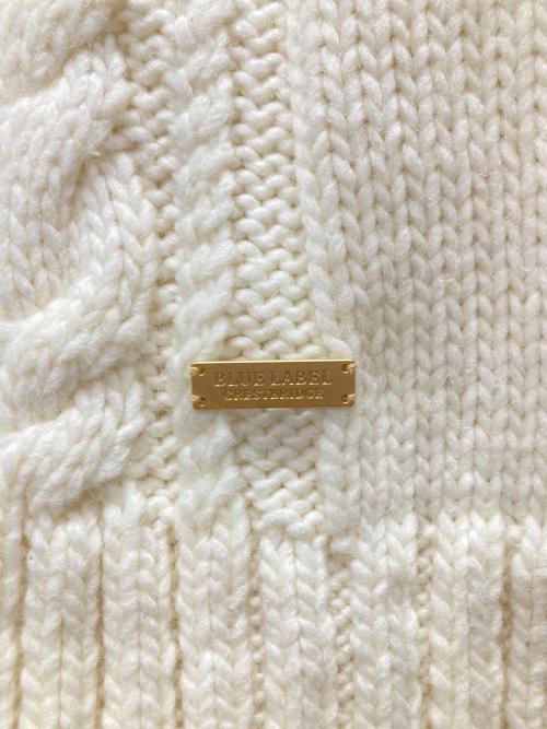 BLUE LABEL CRESTBRIDGE（ブルーレーベルクレストブリッジ）BLUE LABEL CRESTBRIDGE (ブルーレーベルクレストブリッジ) ハイネックニット ホワイト サイズ:38の古着・服飾アイテム