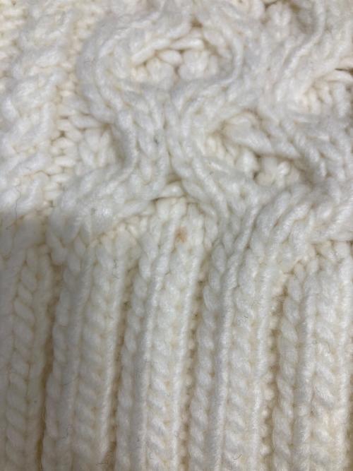 BLUE LABEL CRESTBRIDGE（ブルーレーベルクレストブリッジ）BLUE LABEL CRESTBRIDGE (ブルーレーベルクレストブリッジ) ハイネックニット ホワイト サイズ:38の古着・服飾アイテム