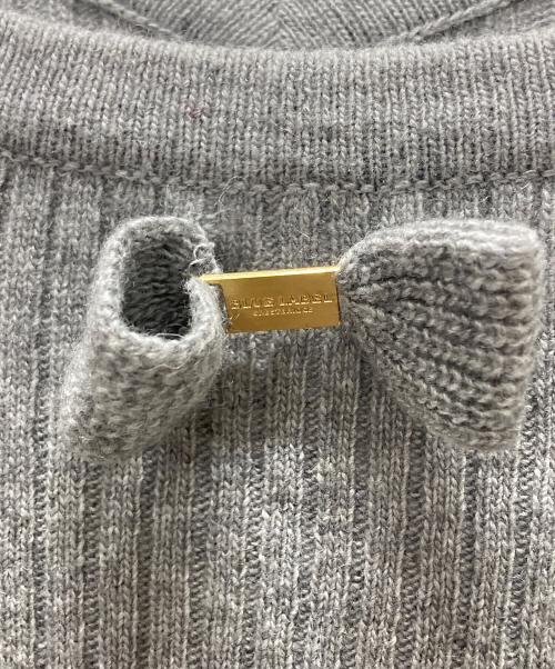 BLUE LABEL CRESTBRIDGE（ブルーレーベルクレストブリッジ）BLUE LABEL CRESTBRIDGE (ブルーレーベルクレストブリッジ) カシミヤ混ニット グレー サイズ:38の古着・服飾アイテム
