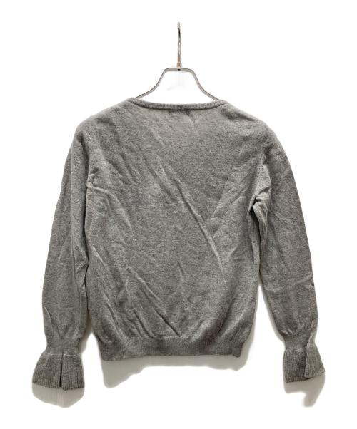 BLUE LABEL CRESTBRIDGE（ブルーレーベルクレストブリッジ）BLUE LABEL CRESTBRIDGE (ブルーレーベルクレストブリッジ) フラワー刺繍ニット グレー サイズ:38の古着・服飾アイテム