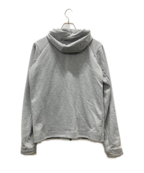 DESCENTE ALLTERRAIN（デザイント オルテライン）Descente ALLTERRAIN (デザイント オルテライン) ジップパーカー グレー サイズ:Mの古着・服飾アイテム