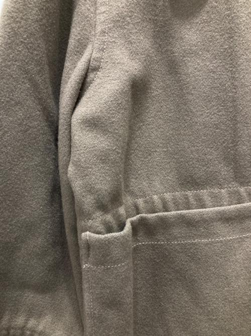 OUR LEGACY（アワーレガシー）OUR LEGACY (アワーレガシー) クロップダッフルウールブレンドジャケット ベージュ サイズ:46の古着・服飾アイテム