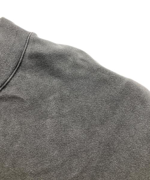 Acne studios（アクネ ストゥディオス）Acne studios (アクネ ストゥディオス) 背面ロゴパッチスウェット/LOGO PATCH CREW NECK SWEATER グレー サイズ:Sの古着・服飾アイテム