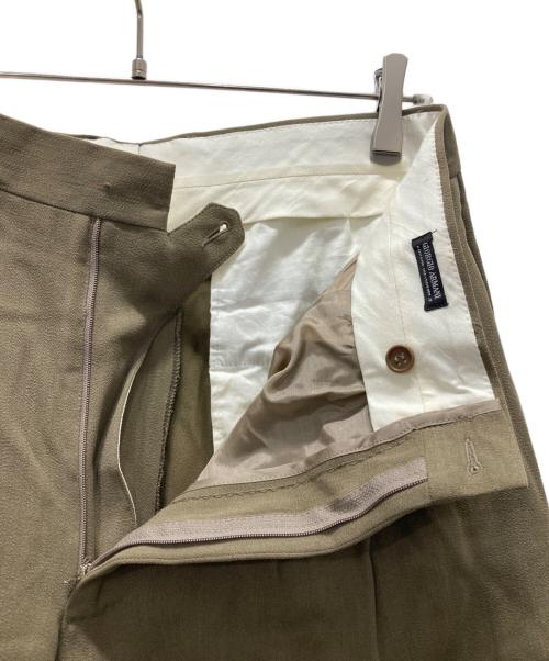 GIORGIO ARMANI（ジョルジョアルマーニ）GIORGIO ARMANI (ジョルジョアルマーニ) 古着セットアップスーツ ベージュ サイズ:52の古着・服飾アイテム
