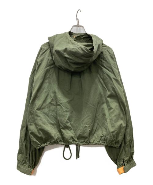 ROSE BUD（ローズバッド）ROSE BUD (ローズバッド) UNIVERSAL OVERALL (ユニバーサルオーバーオール) ボリュームアノラックパーカー オリーブ サイズ:Fの古着・服飾アイテム