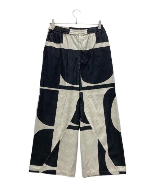 Knuth Marf（クヌースマーフ）Knuth Marf (クヌースマーフ) label loose pants ベージュ サイズ:XS 未使用品の古着・服飾アイテム