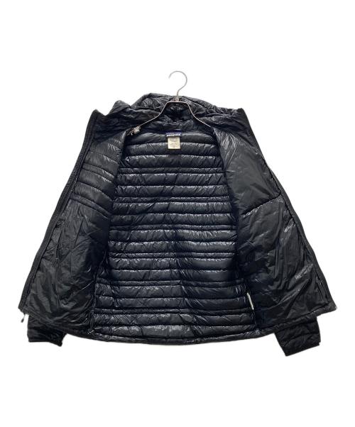 Patagonia（パタゴニア）Patagonia (パタゴニア) ウルトラライトダウンフーディ ブラック サイズ:XSの古着・服飾アイテム