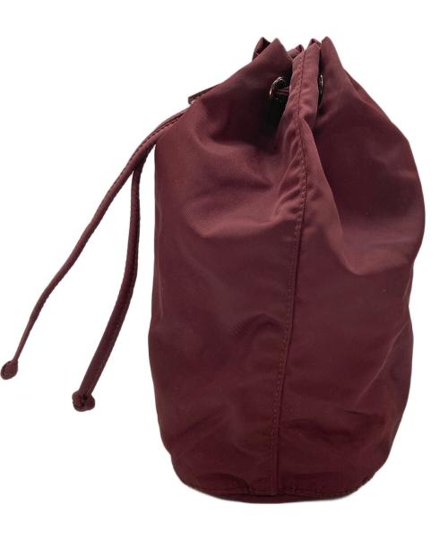 PRADA（プラダ）PRADA (プラダ) ナイロン巾着ポーチ レッドの古着・服飾アイテム