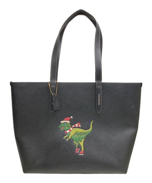 COACH（コーチ）COACH (コーチ) レキシークリスマストートバッグ ブラックの古着・服飾アイテム