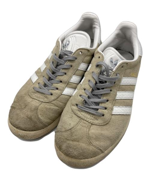 adidas（アディダス）adidas (アディダス) ローカットスニーカー ベージュ サイズ:250の古着・服飾アイテム