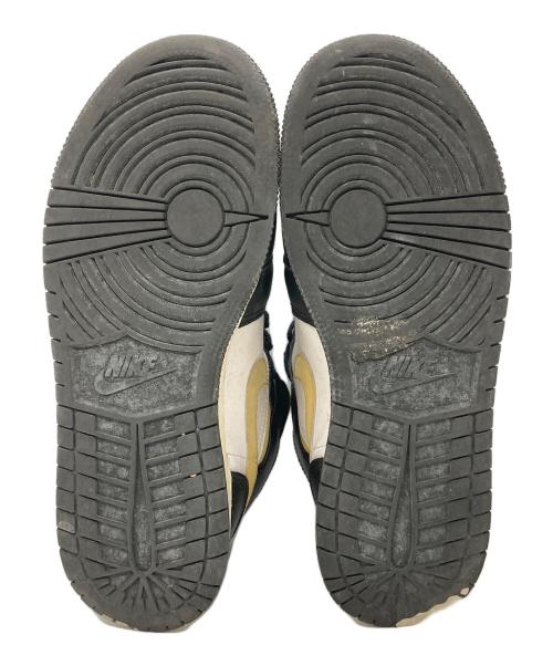 NIKE（ナイキ）NIKE (ナイキ) AIR JORDAN 1 MID UNIVERSITY GO ブラック サイズ:24.5の古着・服飾アイテム