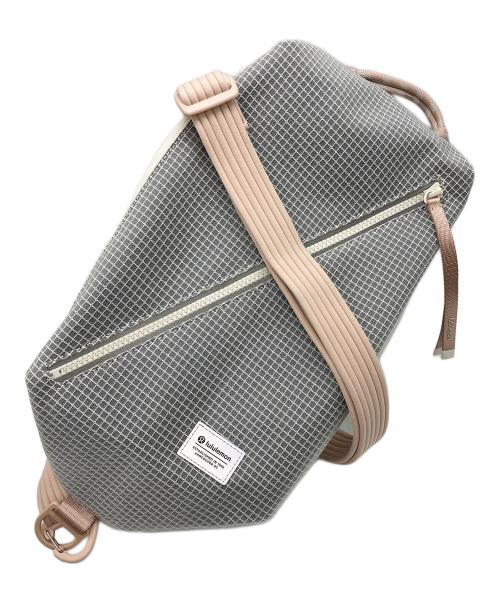 LULULEMON（ルルレモン）LULULEMON (ルルレモン) ボディバッグ グレーの古着・服飾アイテム