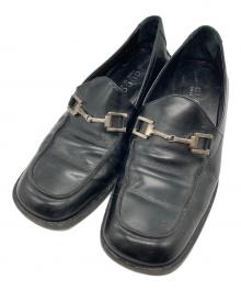 GUCCI（グッチ）の古着「スクエアトゥビットローファー」｜ブラック