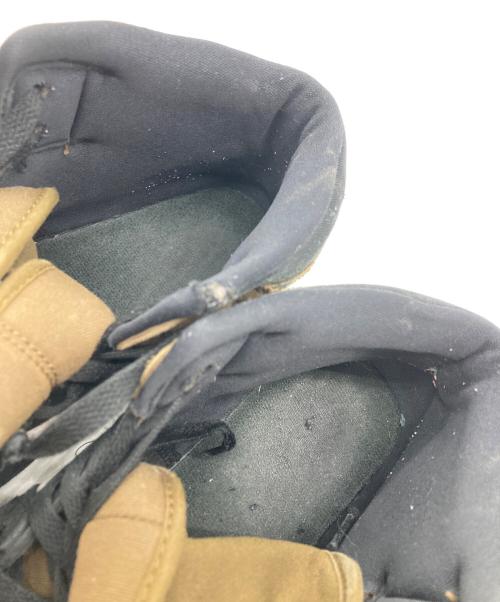 NIKE（ナイキ）NIKE (ナイキ) WMNS AIR JORDAN 1 MID SE カーキ サイズ:28の古着・服飾アイテム