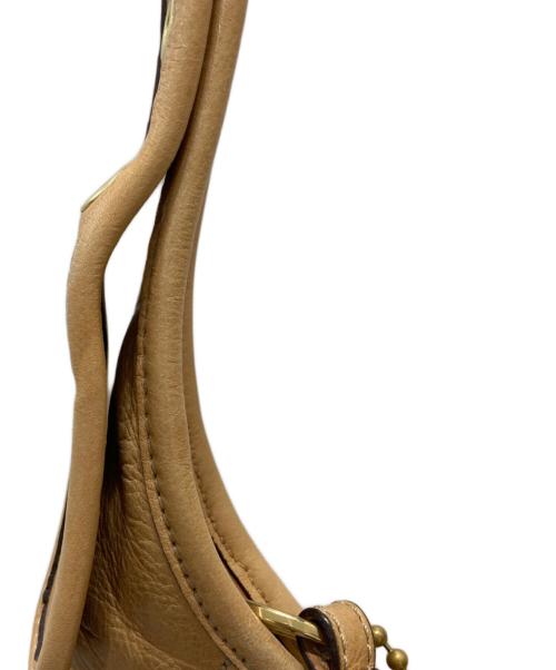 COACH（コーチ）COACH (コーチ) レザーワンショルダーバッグ ベージュの古着・服飾アイテム