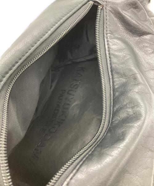 KATSUYUKI KODAMA（カツユキ コダマ）KATSUYUKI KODAMA (カツユキ コダマ) レザーボディーバッグ ブラックの古着・服飾アイテム