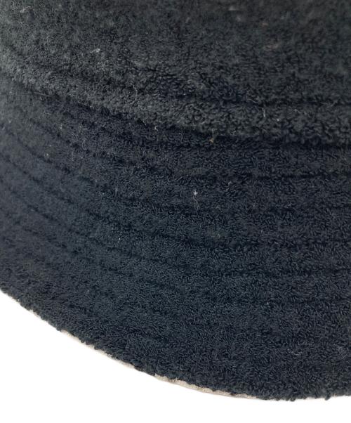 AMIRI（アミリ）AMIRI (アミリ) バンダナリバーシブルバケットハット ブラックの古着・服飾アイテム