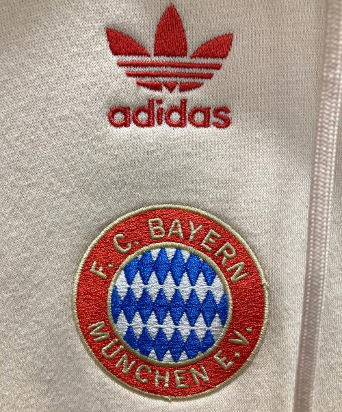 adidas（アディダス）adidas (アディダス) プルオーバーパーカー ベージュ サイズ:XSの古着・服飾アイテム