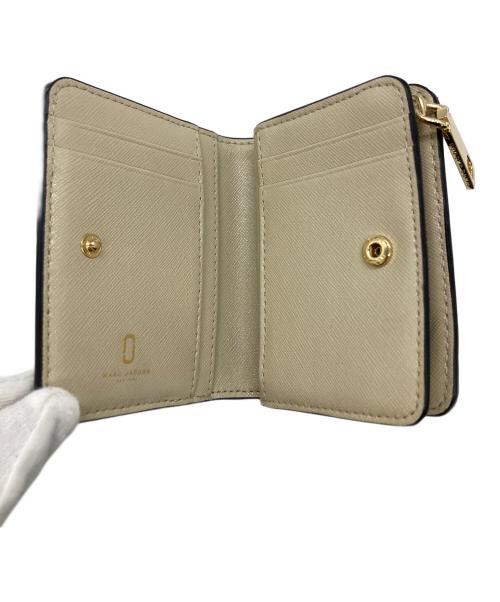 MARC JACOBS（マークジェイコブズ）MARC JACOBS (マークジェイコブズ) ザ スナップショット ミニ コンパクト ウォレット ライトグリーンの古着・服飾アイテム