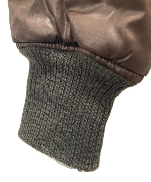 AVIREX（アヴィレックス）AVIREX (アヴィレックス) 中綿ジャケット ブラウン サイズ:Mの古着・服飾アイテム