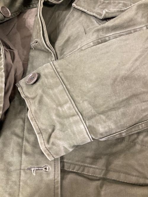 MILITARY（ミリタリー）MILITARY (ミリタリー) M-85フィールドジャケット オリーブ サイズ:54の古着・服飾アイテム