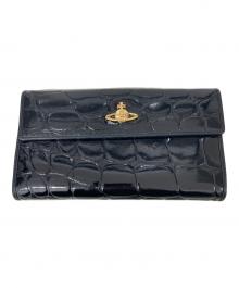 Vivienne Westwood（ヴィヴィアンウエストウッド）の古着「オーブ金具型押し長財布」｜ブラック