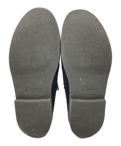 CLARKS（クラークス）CLARKS (クラークス) スウェードシューズ ブラック サイズ:25.5の古着・服飾アイテム