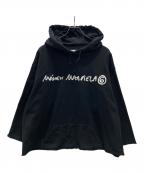 MM6 Maison Margielaエムエムシックスメゾンマルジェラ）の古着「ロゴプリントクロップドプルオーバーパーカー」｜ブラック