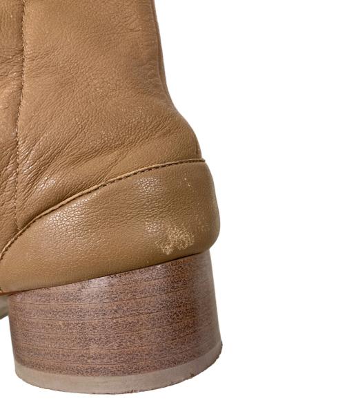 Maison Margiela（メゾンマルジェラ）Maison Margiela (メゾンマルジェラ) 足袋ブーツ ベージュ サイズ:35 1/2の古着・服飾アイテム