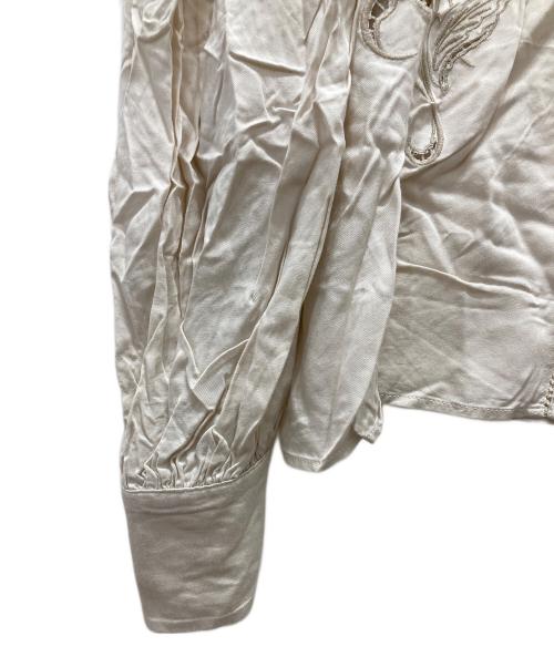 Ameri（アメリ）Ameri (アメリ) 刺繍ブラウス ベージュ サイズ:Fの古着・服飾アイテム