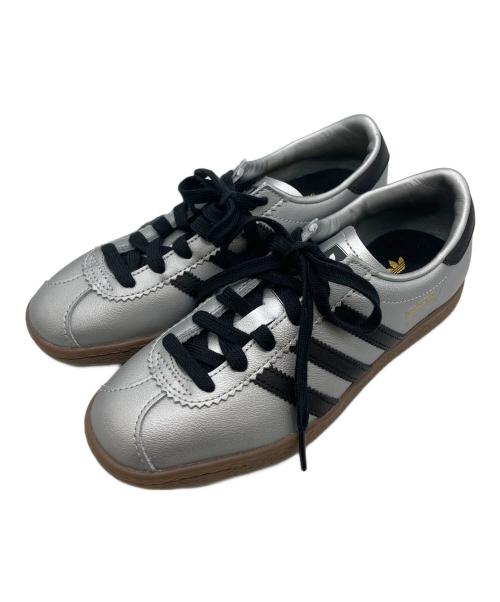 adidas（アディダス）adidas (アディダス) STADT シルバー サイズ:23の古着・服飾アイテム