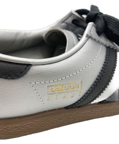 adidas（アディダス）adidas (アディダス) STADT シルバー サイズ:23の古着・服飾アイテム